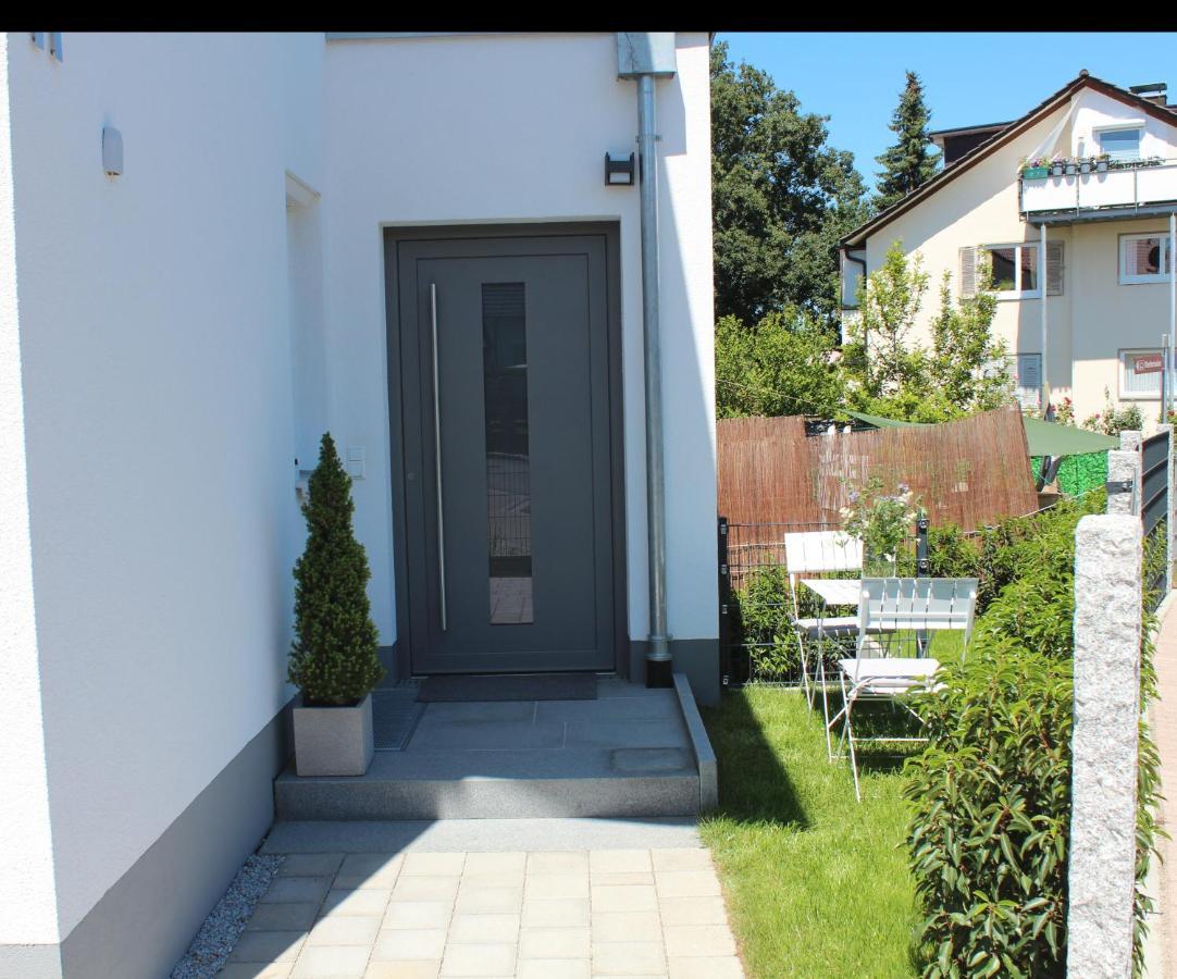 Ferienwohnung Schmiedeglueck バート・クロツィンゲン エクステリア 写真