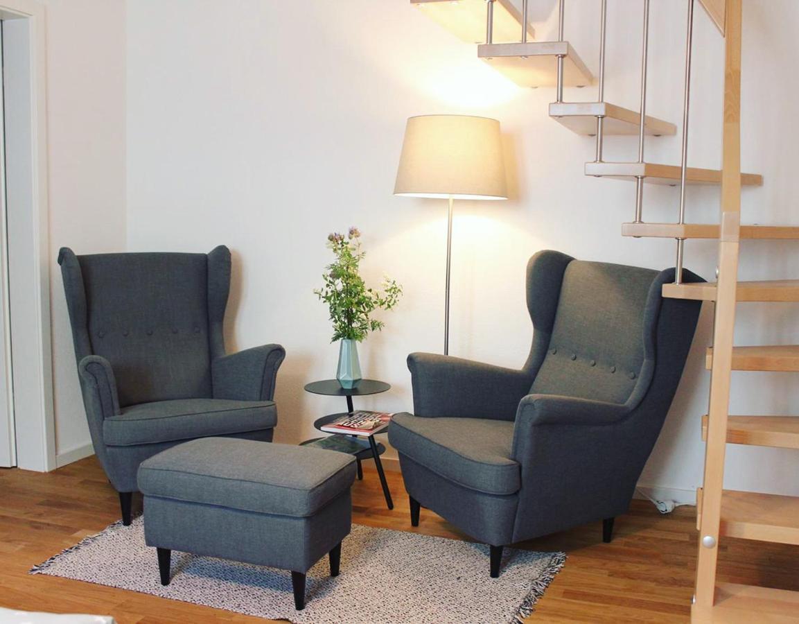 Ferienwohnung Schmiedeglueck バート・クロツィンゲン エクステリア 写真